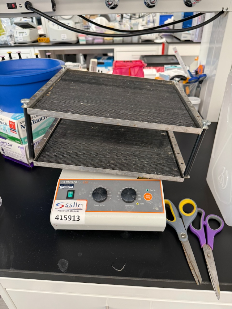 Image of Corning LSE Platform Shaker